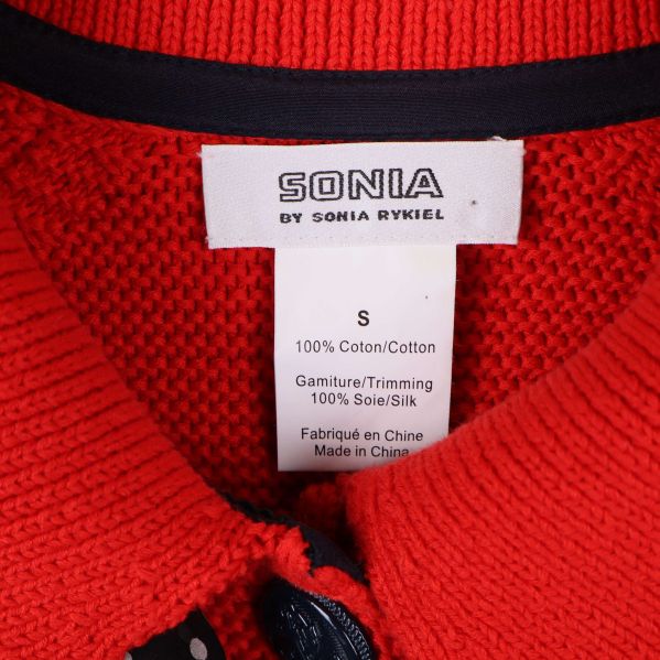 Närbild på etikett Sonia by Sonia Rykiel och material