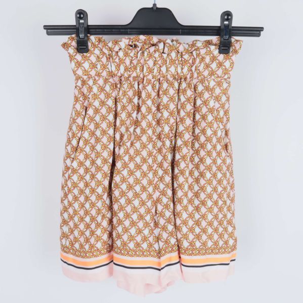 Främre vy av shorts