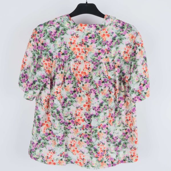 Blommig design bakifrån