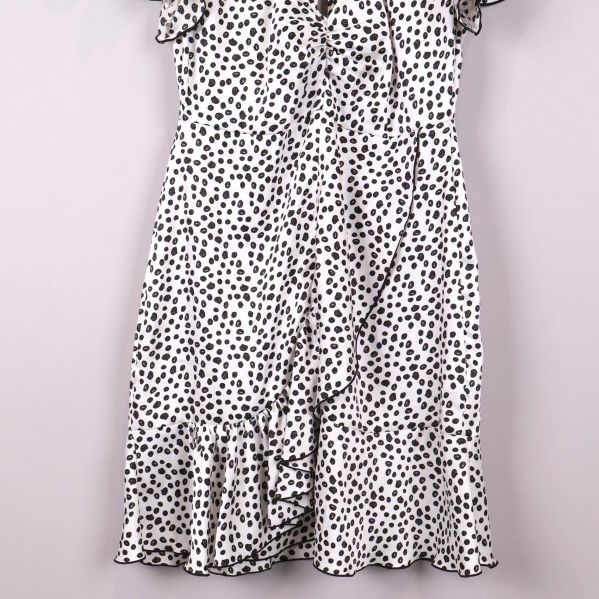 Volang och ärmdetaljer