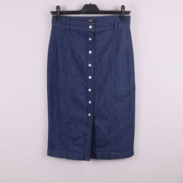 Rak jeanskjol med knappar framtill