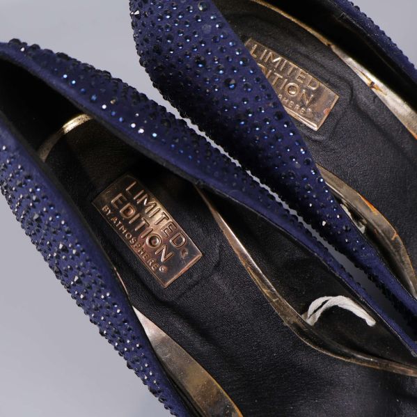 Närbild på innersula med Limited Edition-märke