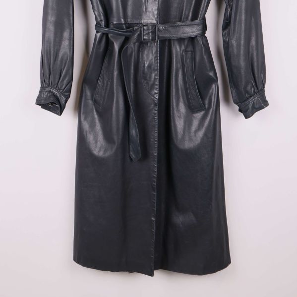 Elegant svart skinnrock