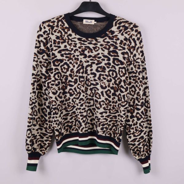 Leopardmönstrad tröja framifrån med resår