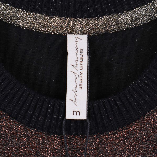 Närmast halslinning med etikett 'samoon woman'