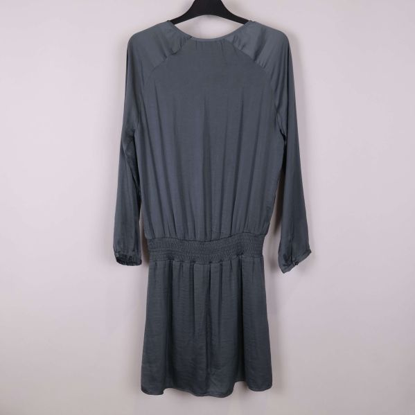 Baksida av klänningen