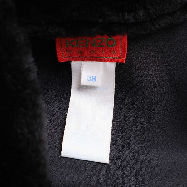Kenzo Paris etikett och storlekslapp 38 i klänningen