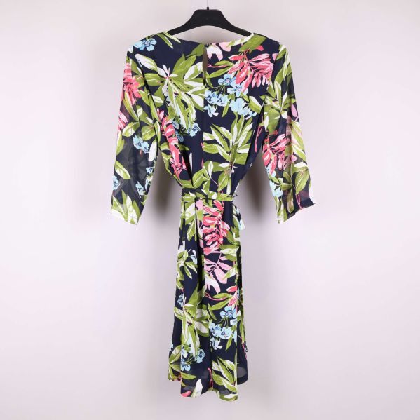 Klänningens baksida