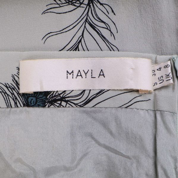 Närbild på tyglabel från Mayla på kjolens insida