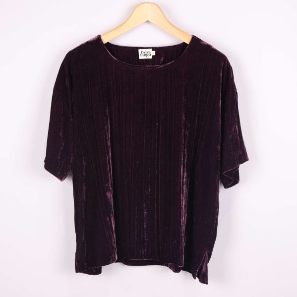 Framsida ribbad sammetsblus