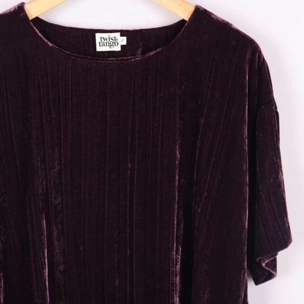 Rak ärm och ribbad struktur