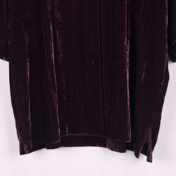 Nederkant med ribbstruktur