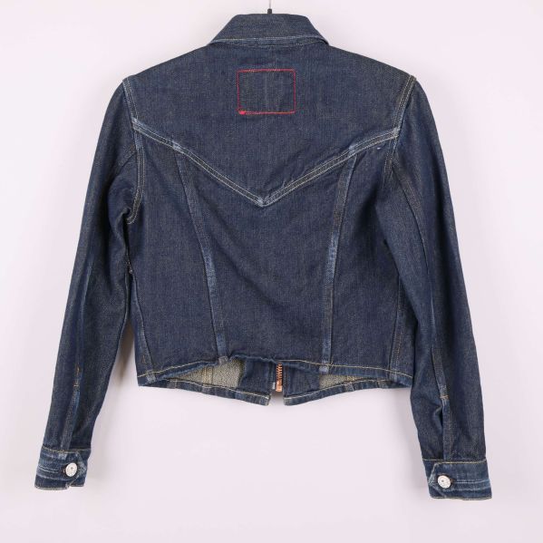 Bakstycke med V-formade sömmar