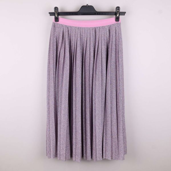 Plisserad kjol framifrån