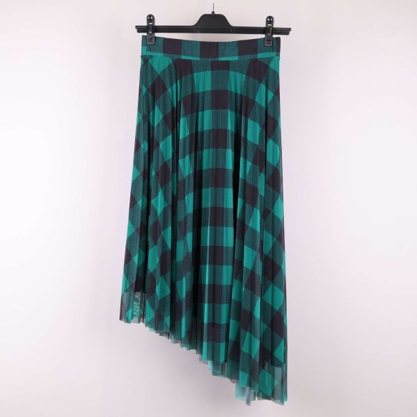 Asymmetrisk fåll och mönster