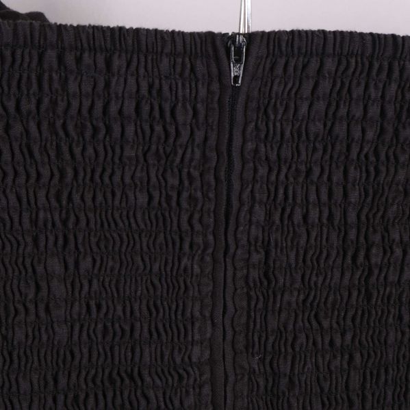 Dragkedja och resår bak