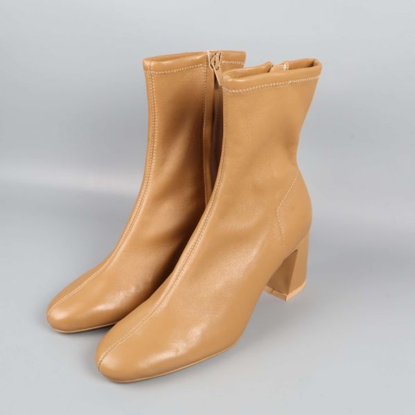 Bruna stövlar med dragkedja