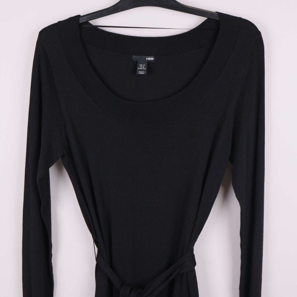 Rund halsringning och lång ärm