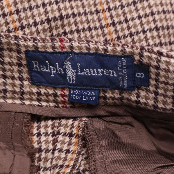 Ralph Lauren-etikett och materialangivelse i kjolens linning