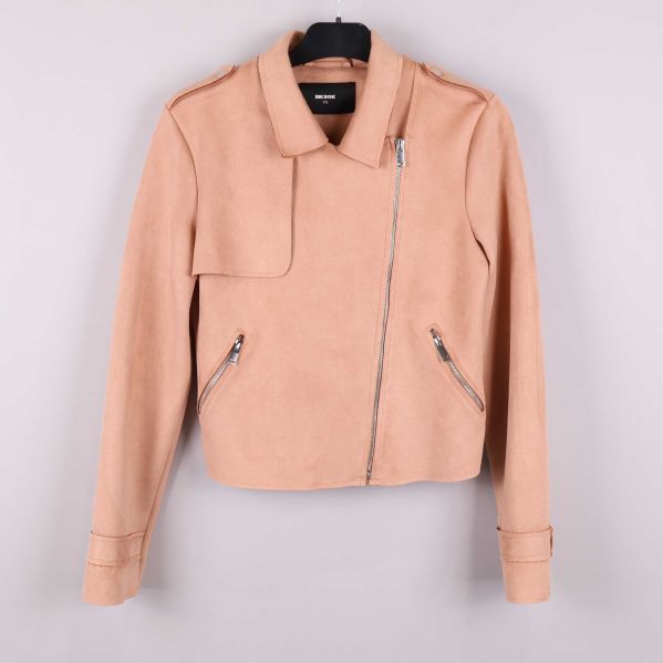 Framsida med sned dragkedja