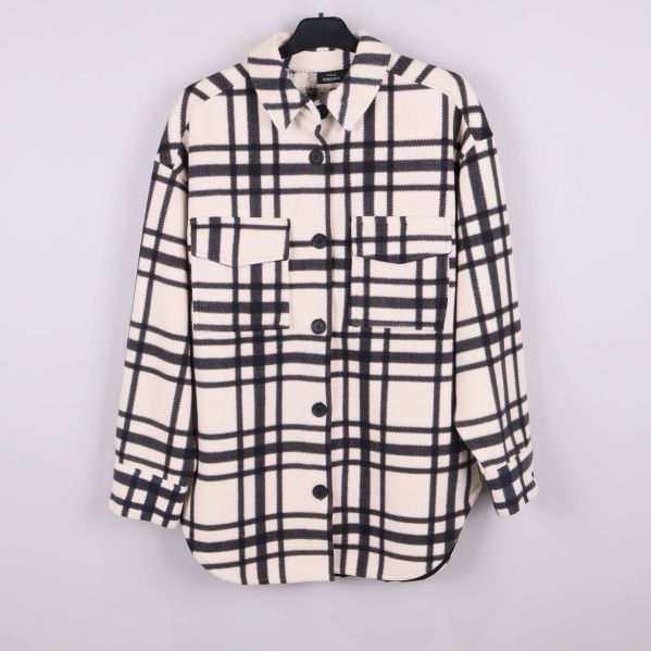 Rutigt mönster med bröstfickor