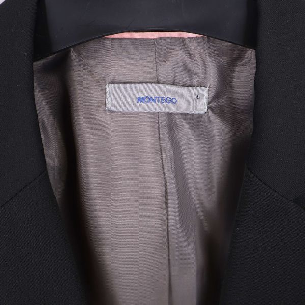 Montego logotyp på insidan