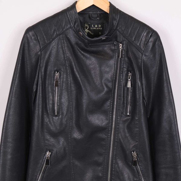 Jackans axelparti och dragkedjor