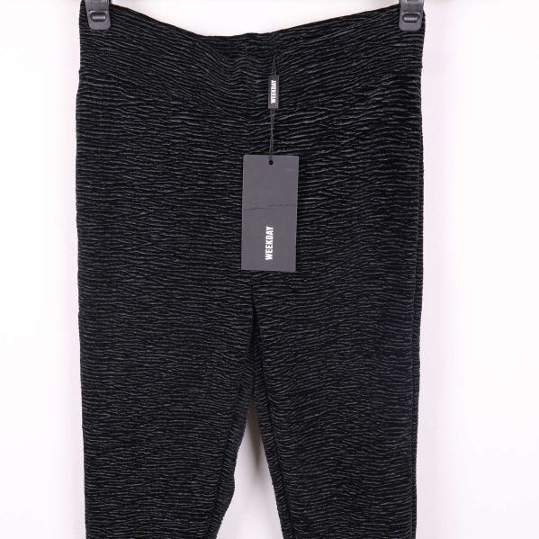 Weekday etikett och storlek