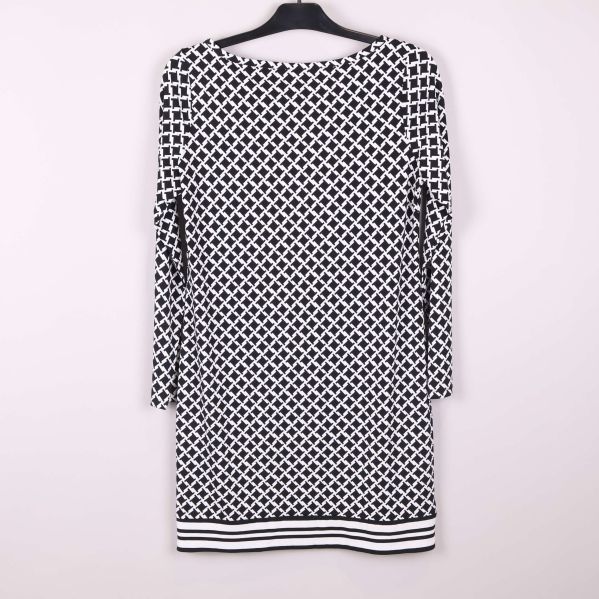 Baksida av klänning