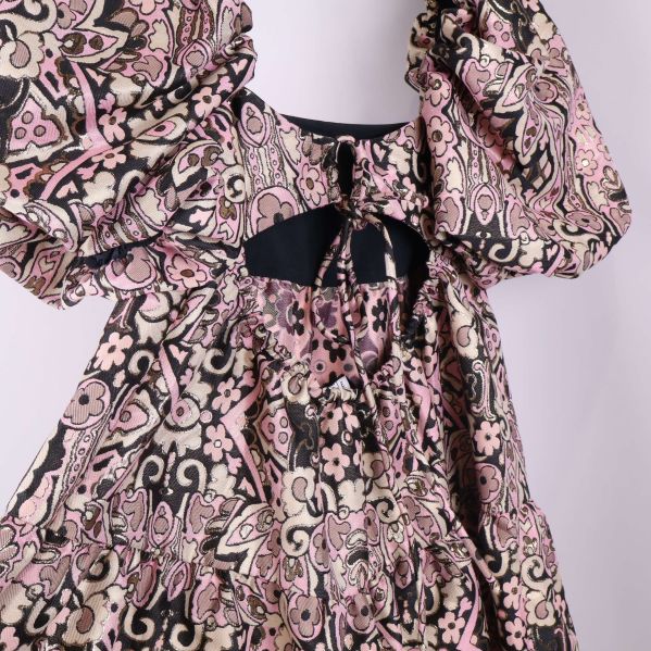 Varumärkesetikett & storlek