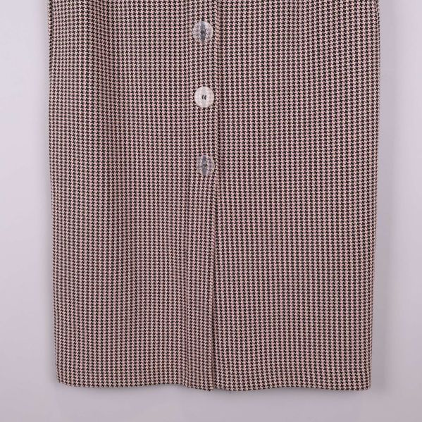 Midjedetalj och knappar i fokus