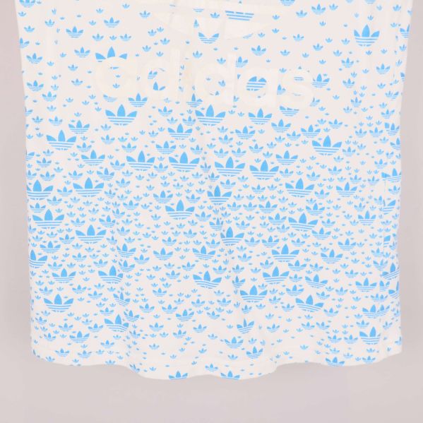 Nederdel av linne med tätt blått mönster