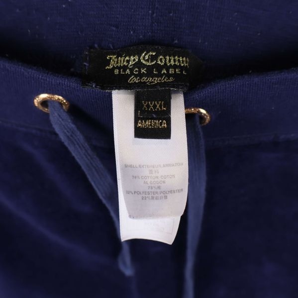 Juicy Couture-etikett och storlekslapp i midjan