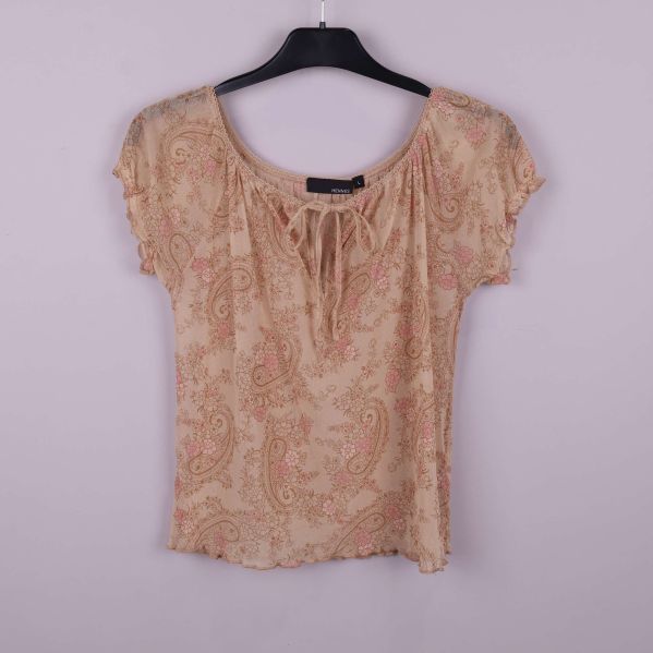 Kortärmad blus med paisleymönster och knytning vid halsen