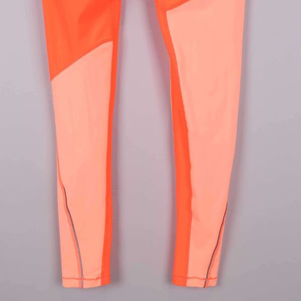 Tights med ljusa kontrastpaneler vid nederkant ben