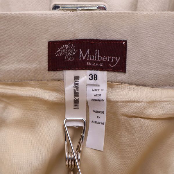 Mulberry-märke och storleksetikett i kjolens midja