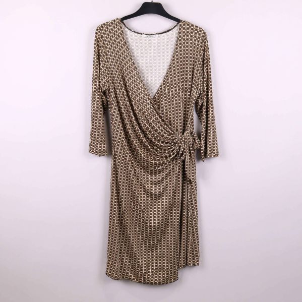 Omslagsklänning med grafiskt mönster hängande framifrån