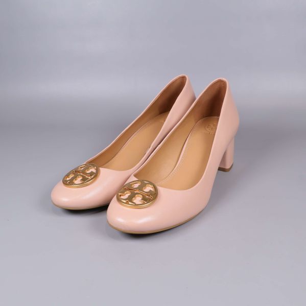 Pumps med rund tå klack