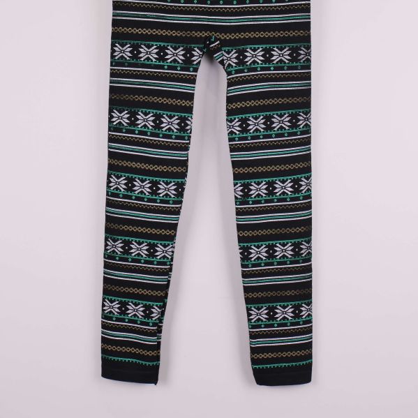 Nedre delen av tightsen med tydligt vintermönster