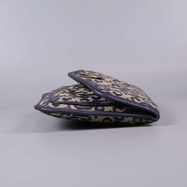 Sidovy av platt clutch 