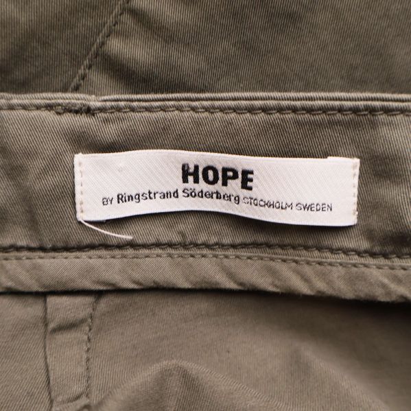 Insida av byxlinning med etikett från Hope