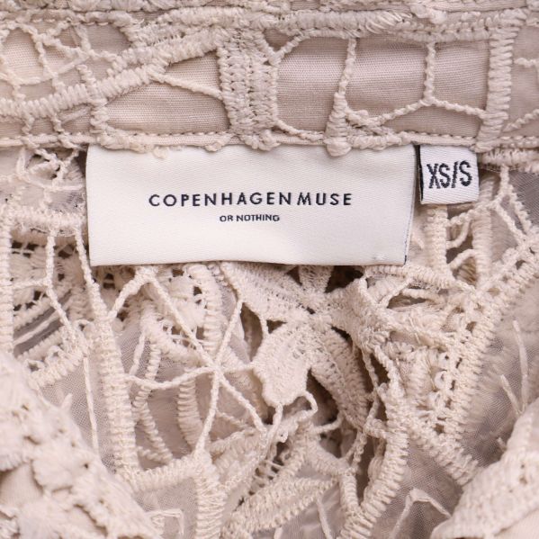 Närbild på varumärkestag Copenhagen Muse XS/S