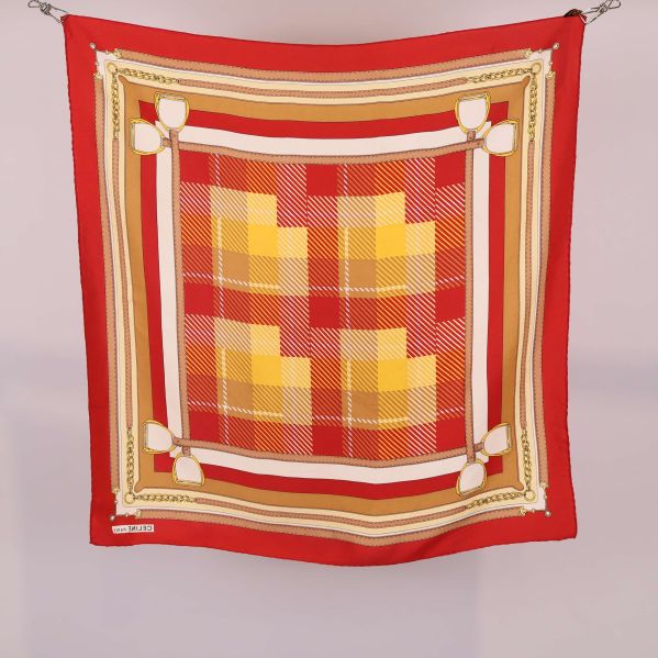 Röd och gul scarf med rutmönster  