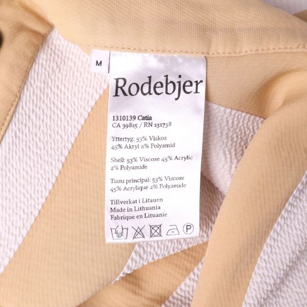Materialetikett med Rodebjer och materialinnehåll