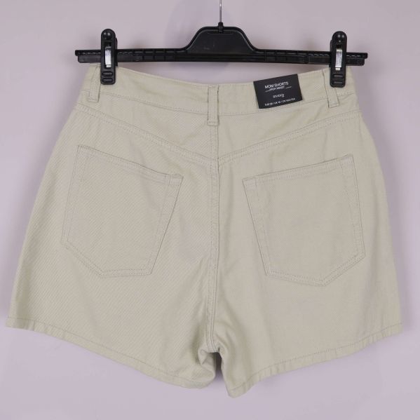 Baksida på shorts 