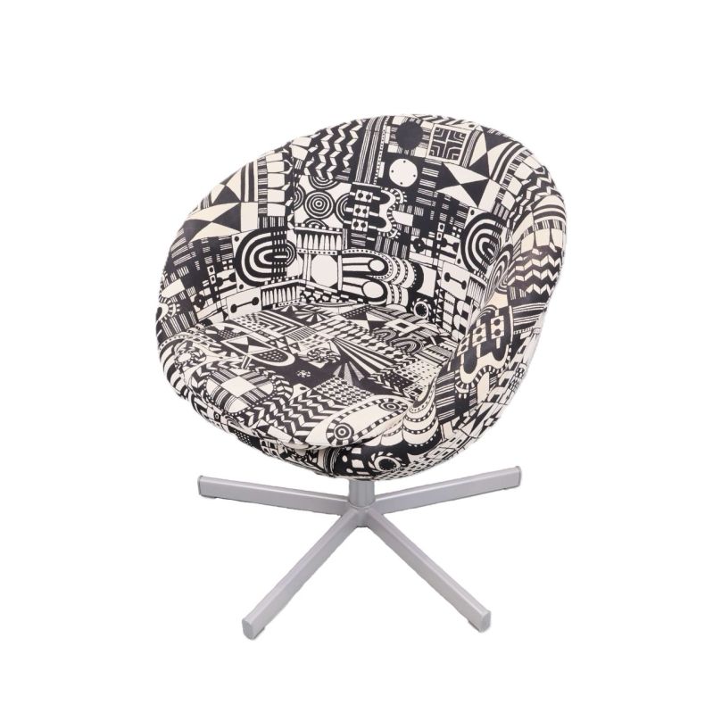 Cilla Ramnek tyg på stol IKEA