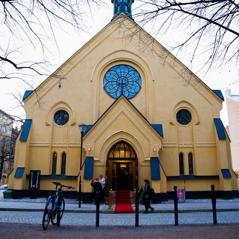 Mötesplats Mariatorget entré framifrån.