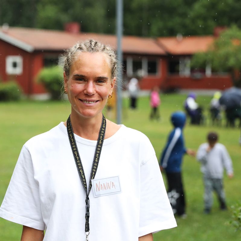 Kollovolontären Nanna på Mötesplats Stenfasta.