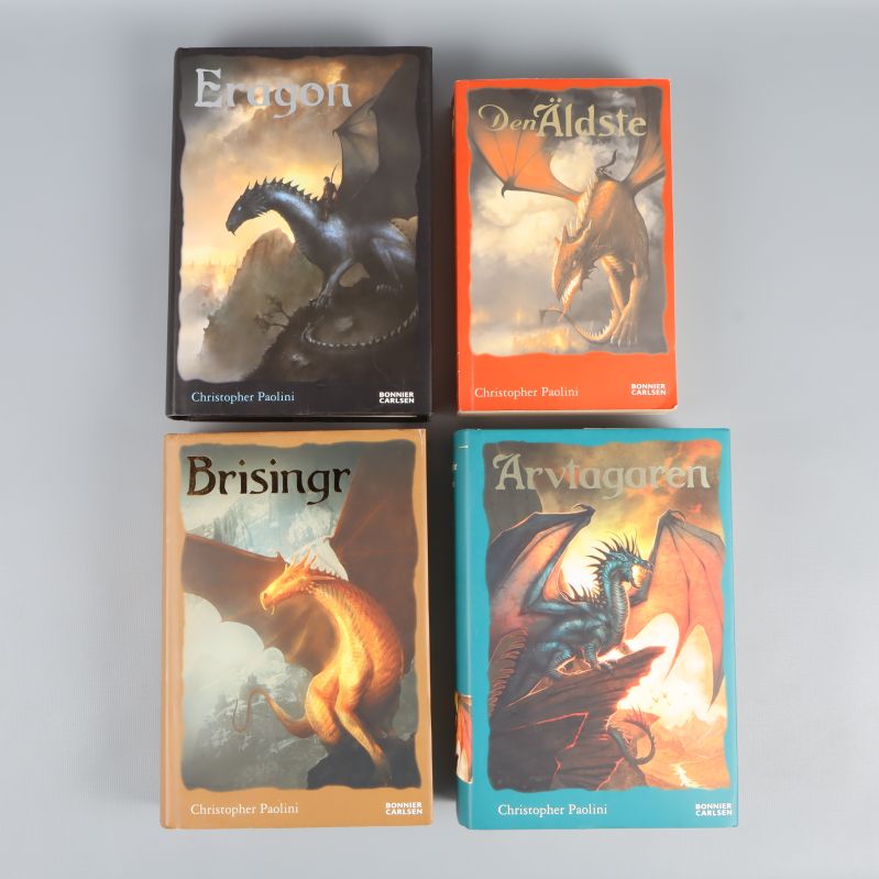 Fyra Eragon-böcker av Christopher Paolini
