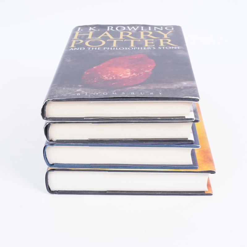 Harry Potter överst, visar sidornas långsida